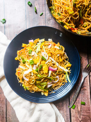 EGG CHOWMEIN