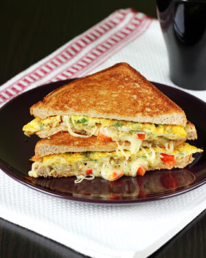 BREAD OMELETTE (2EGGS)