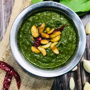 LASOONI PALAK